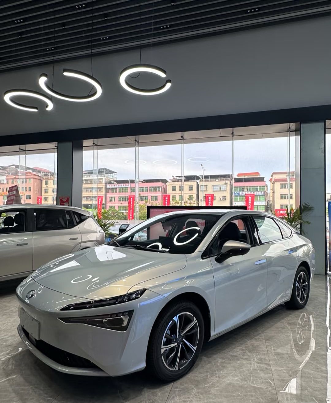 Aion S: Redefining Comfort and Efficiency in Electric Mobility