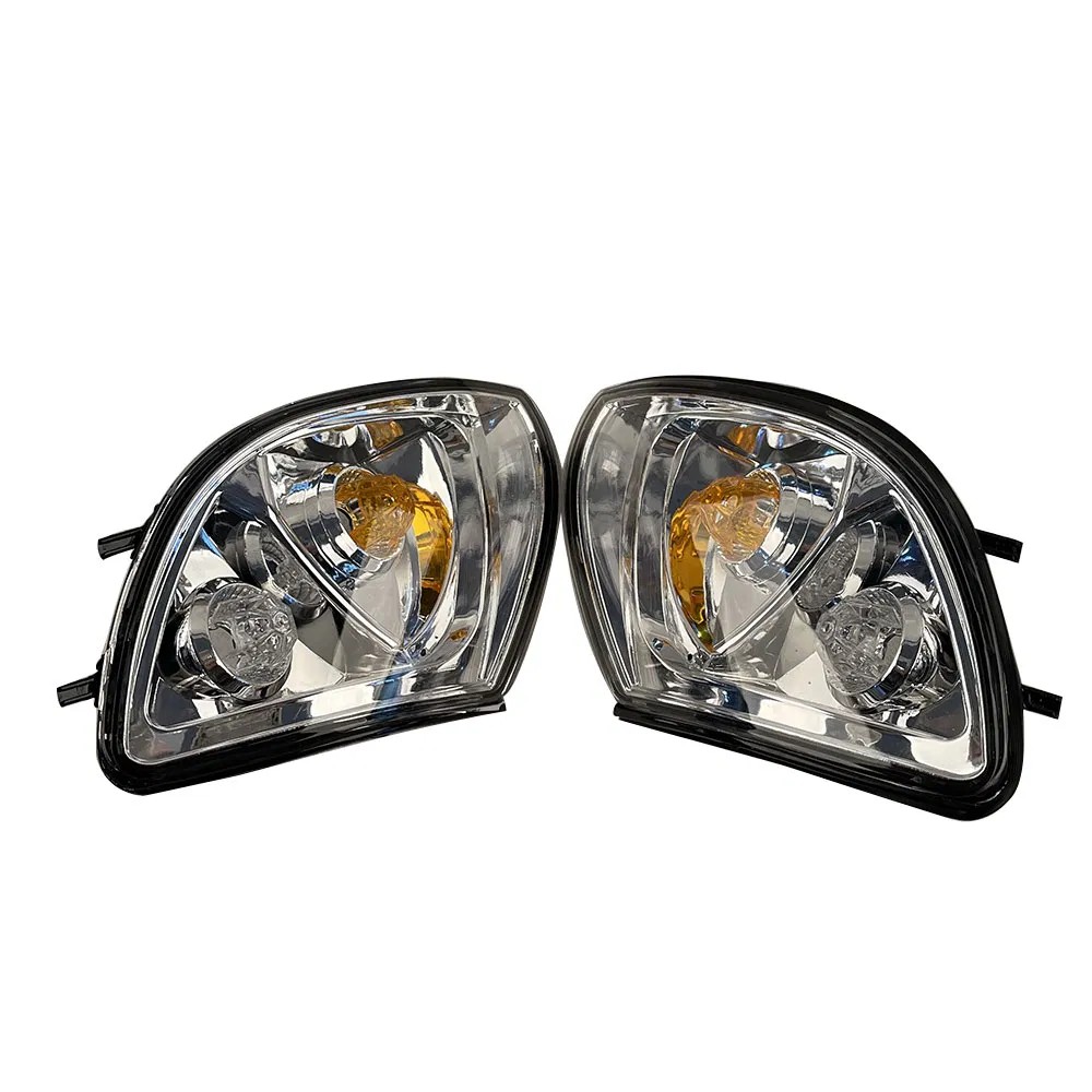 Mitsubishi L400 signal lights