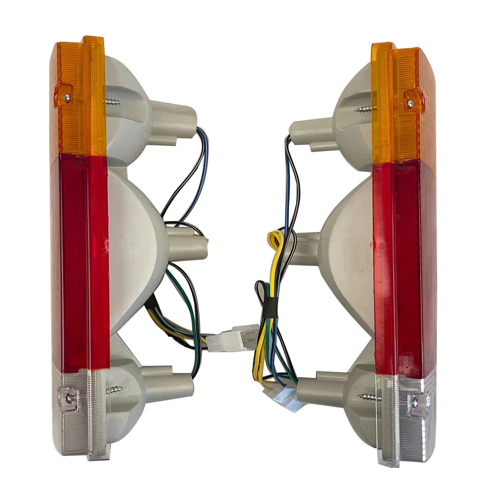 Hiace BU102 brake lamp