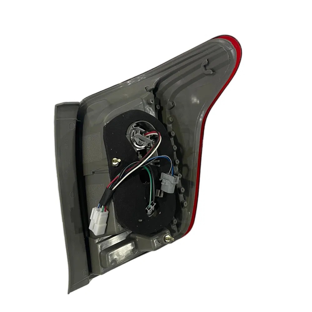 Axio 2006–2008 light assembly