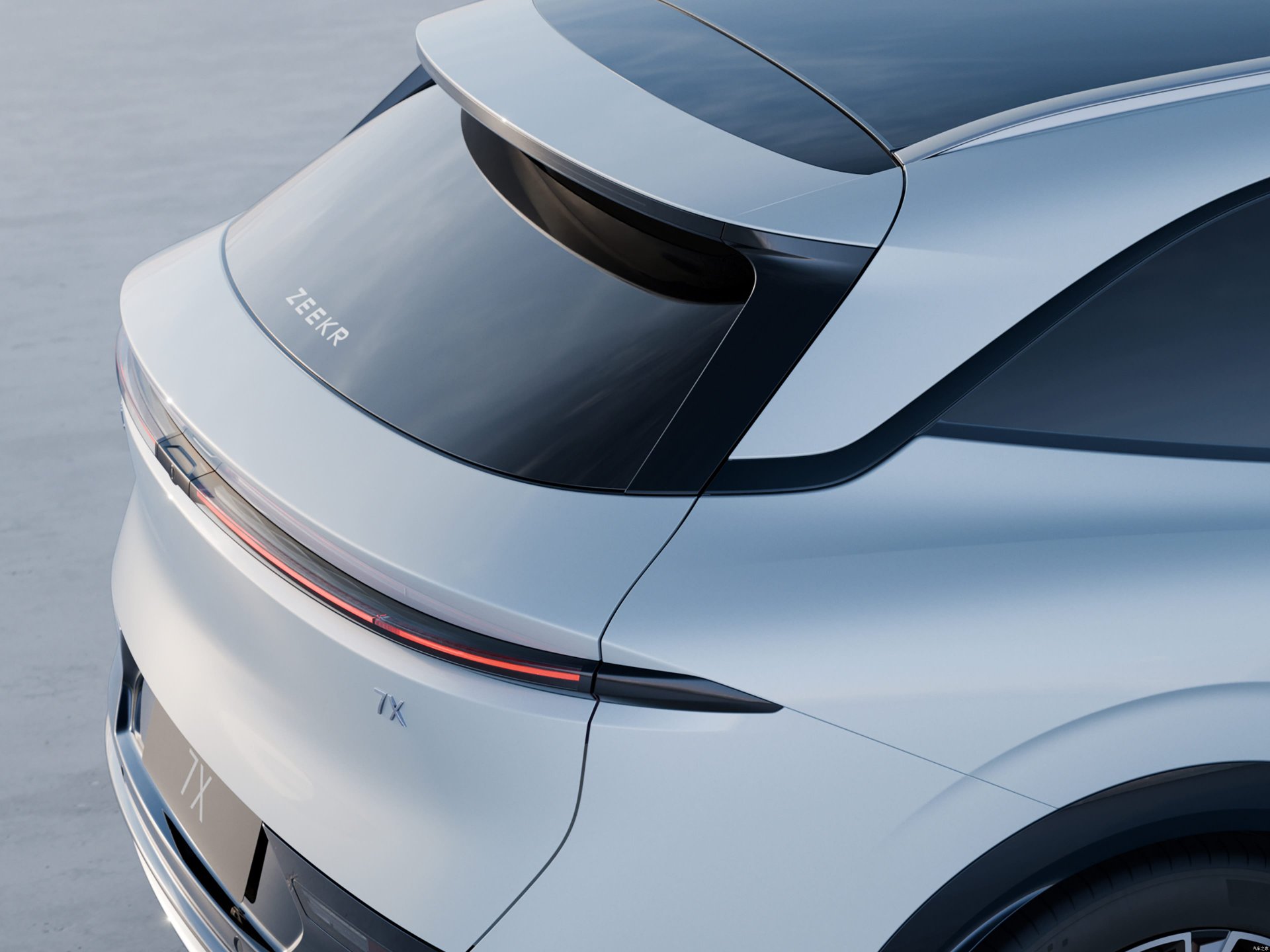 EV SUV 2025 factory