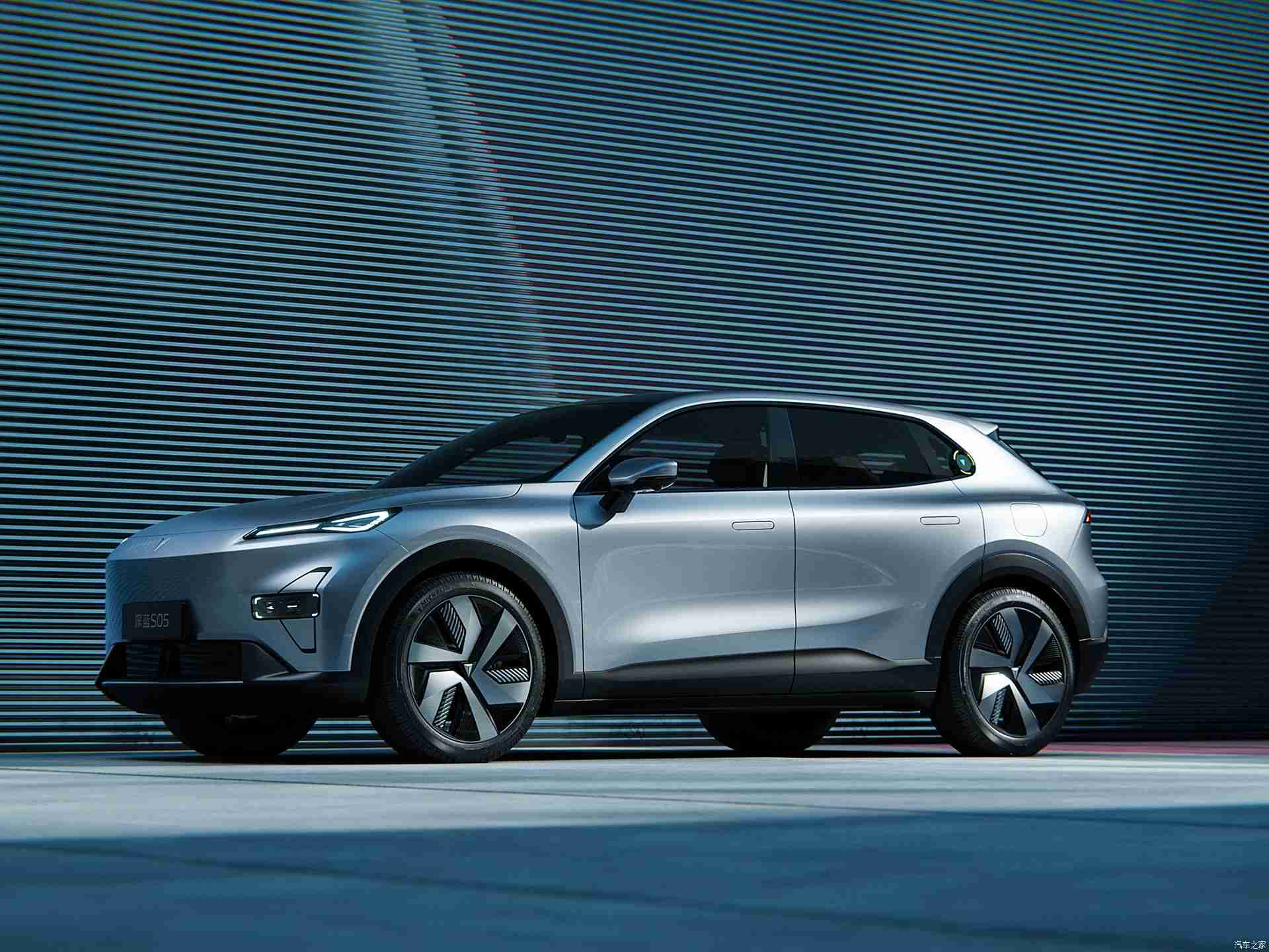 Deepal compact electric SUV